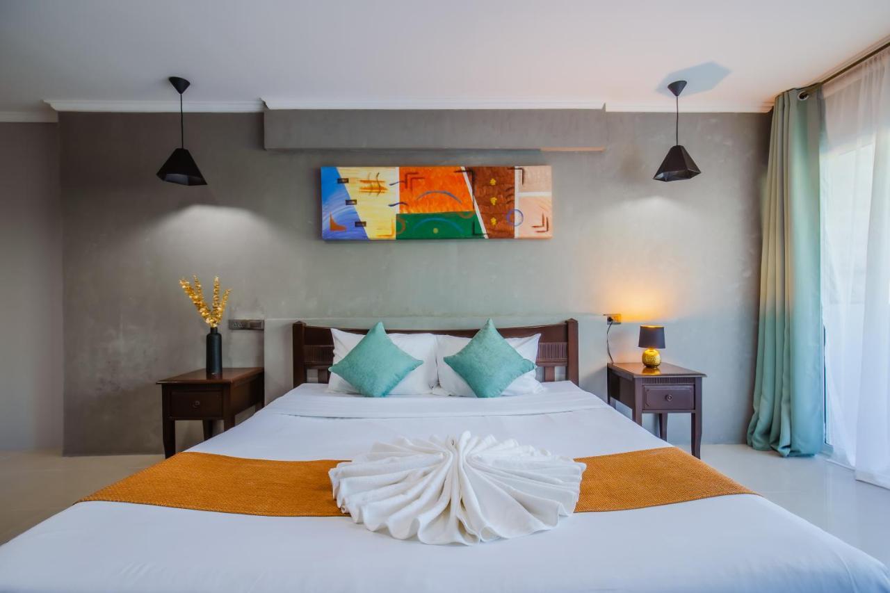 Time Out Hotel Patong Dış mekan fotoğraf