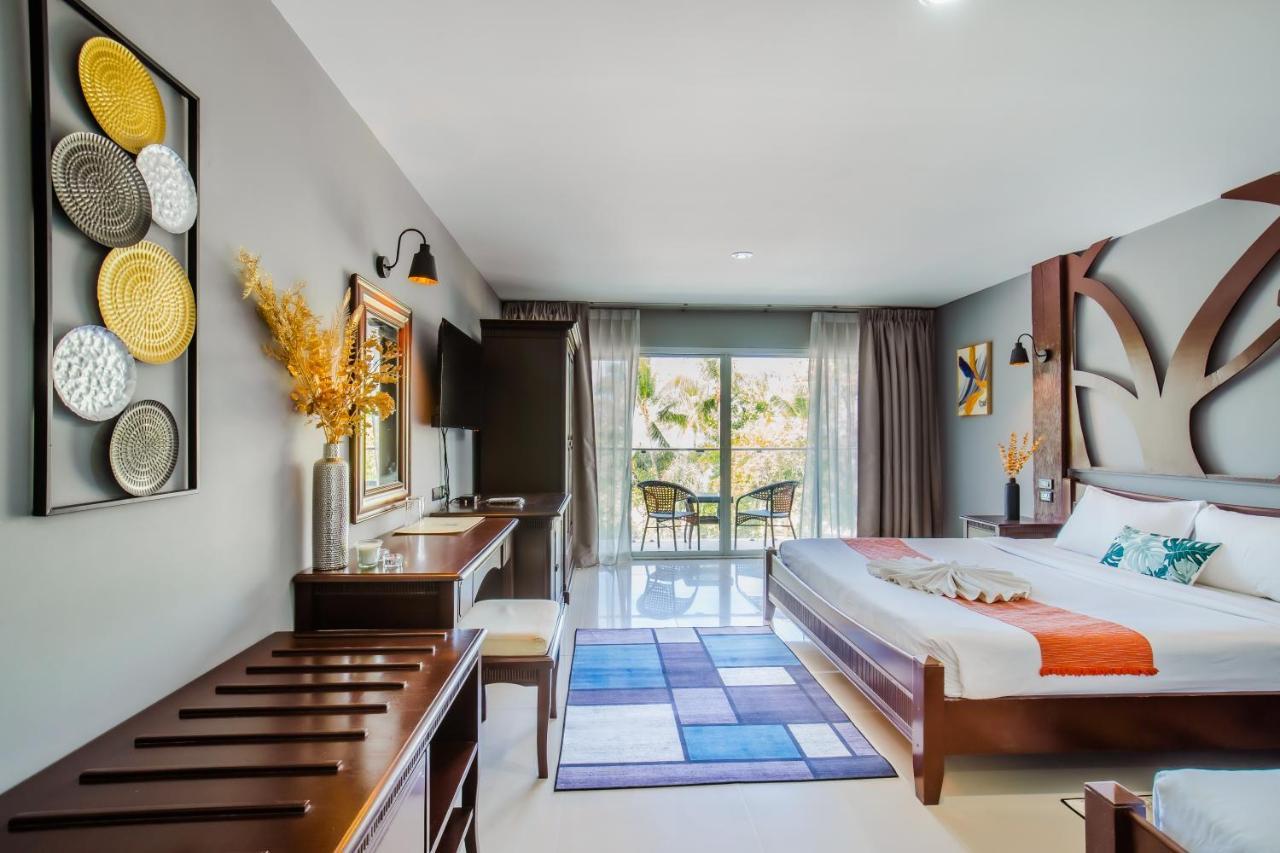 Time Out Hotel Patong Dış mekan fotoğraf