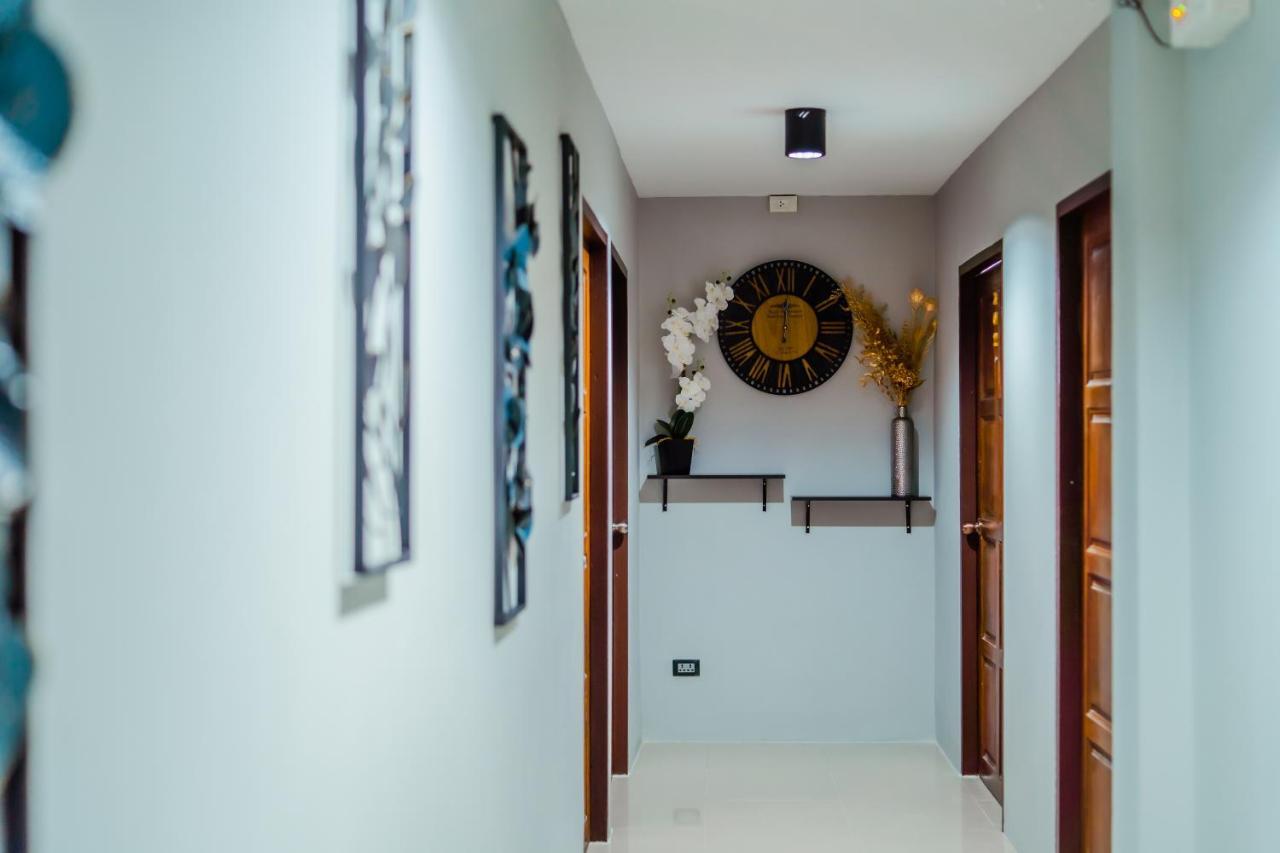 Time Out Hotel Patong Dış mekan fotoğraf