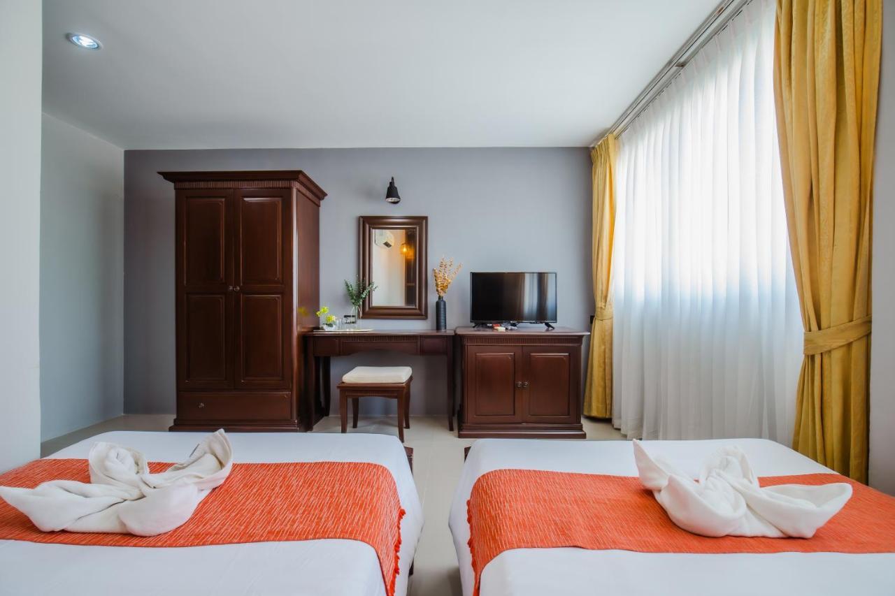 Time Out Hotel Patong Dış mekan fotoğraf