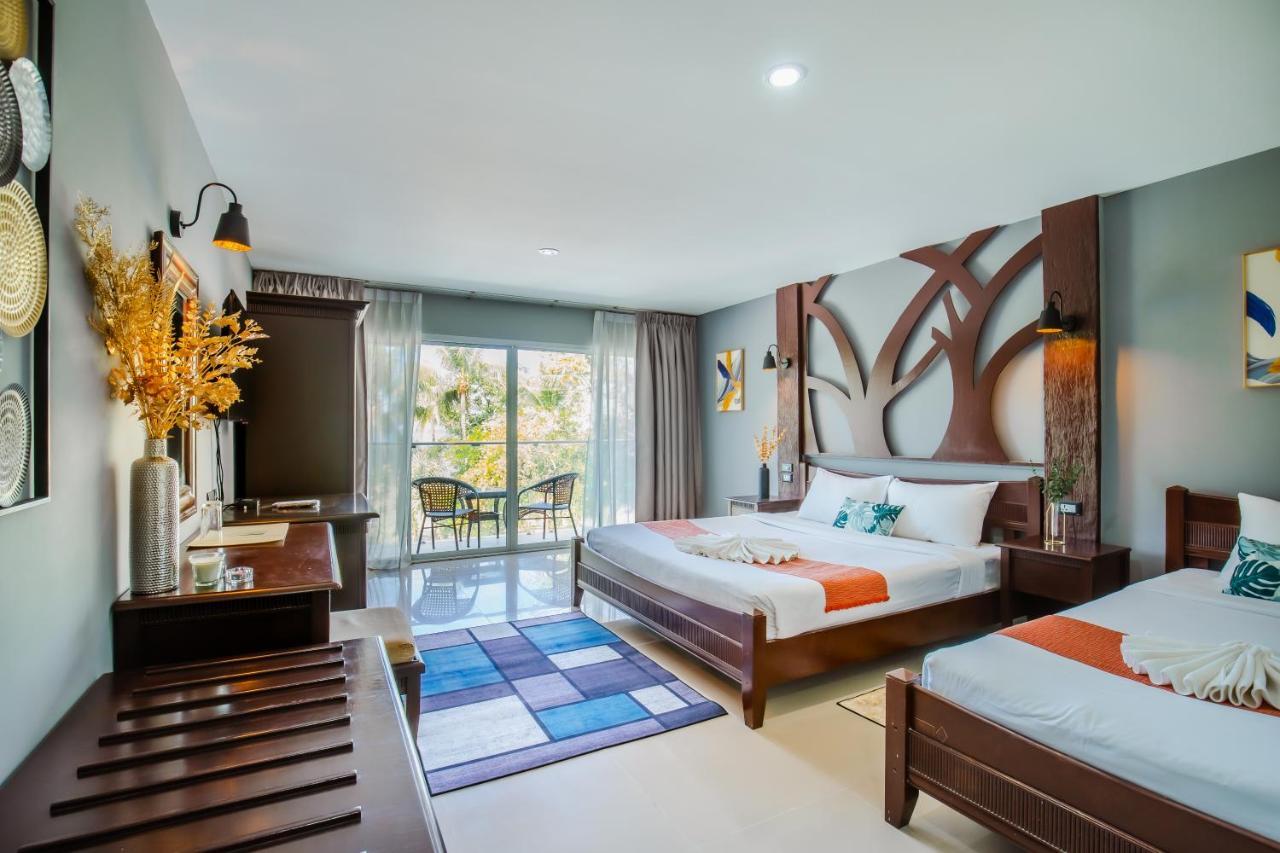 Time Out Hotel Patong Dış mekan fotoğraf
