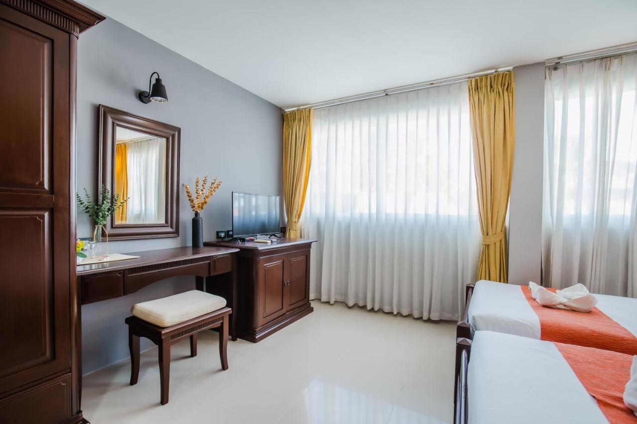 Time Out Hotel Patong Dış mekan fotoğraf